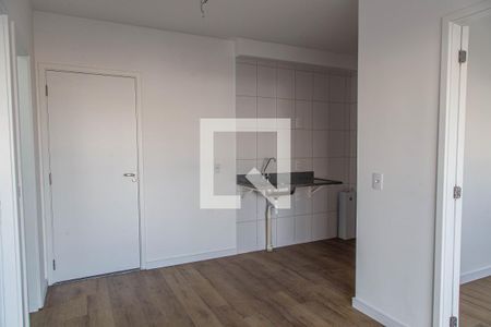 Sala de apartamento para alugar com 2 quartos, 38m² em Vila Invernada, São Paulo