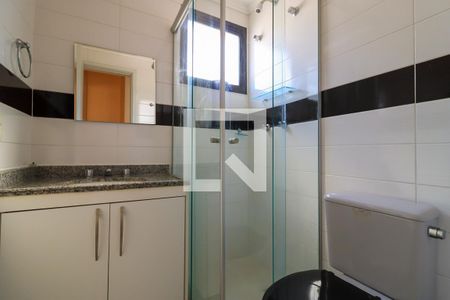 Banheiro de apartamento à venda com 2 quartos, 75m² em Vila Progredior, São Paulo