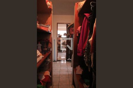 Casa à venda com 250m², 4 quartos e 3 vagasSuíte 3 