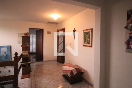 Casa à venda com 250m², 4 quartos e 3 vagasHall dos quartos 