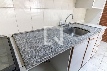 Casa à venda com 190m², 2 quartos e 3 vagas Casa à venda com 190m², 2 quartos e 3 vagasCasa 2 Cozinha