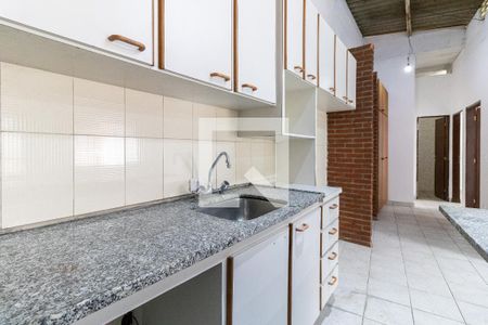Casa à venda com 190m², 2 quartos e 3 vagas Casa à venda com 190m², 2 quartos e 3 vagasCasa 2 Cozinha
