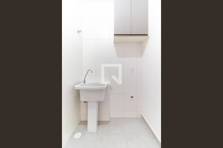 Apartamento para alugar com 35m², 2 quartos e 1 vaga Apartamento para alugar com 35m², 2 quartos e 1 vagaCozinha e Área de Serviço