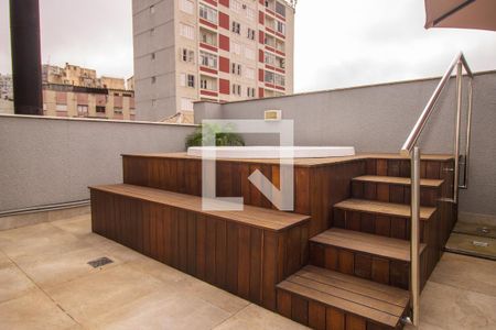 Apartamento à venda com 191m², 3 quartos e 1 vaga Apartamento à venda com 191m², 3 quartos e 1 vagaVaranda