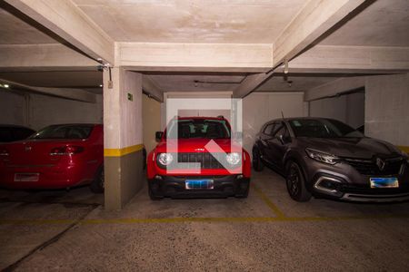 Apartamento à venda com 191m², 3 quartos e 1 vaga Apartamento à venda com 191m², 3 quartos e 1 vagaGaragem