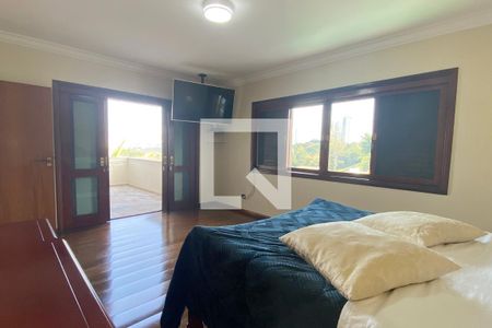 Casa de condomínio à venda com 500m², 4 quartos e 6 vagasSuíte 1