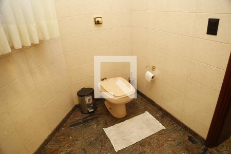 Casa à venda com 500m², 4 quartos e 4 vagasLavabo