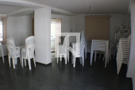 Apartamento para alugar com 65m², 2 quartos e 1 vagaÁrea comum - Salão de festas