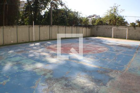 Apartamento para alugar com 65m², 2 quartos e 1 vagaQuadra