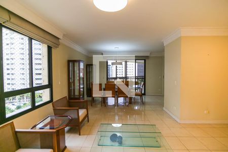 Apartamento à venda com 215m², 3 quartos e 4 vagas Apartamento à venda com 215m², 3 quartos e 4 vagasSala