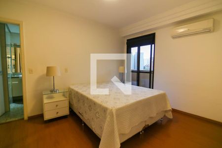 Apartamento à venda com 215m², 3 quartos e 4 vagas Apartamento à venda com 215m², 3 quartos e 4 vagasQuarto 1