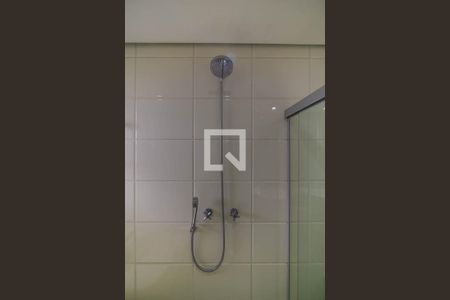 Apartamento à venda com 215m², 3 quartos e 4 vagas Apartamento à venda com 215m², 3 quartos e 4 vagasBanheiro da Suíte 1