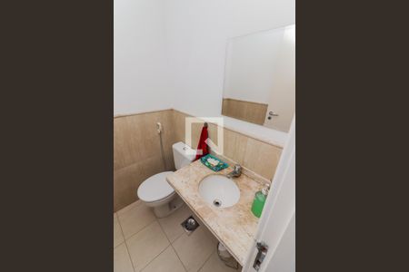 Apartamento à venda com 135m², 4 quartos e 3 vagas Apartamento à venda com 135m², 4 quartos e 3 vagasLAVABO