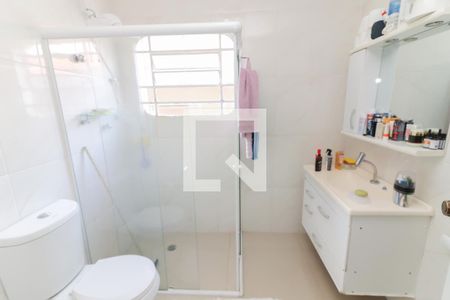 Casa à venda com 150m², 4 quartos e 3 vagas Casa à venda com 150m², 4 quartos e 3 vagasSuite 1