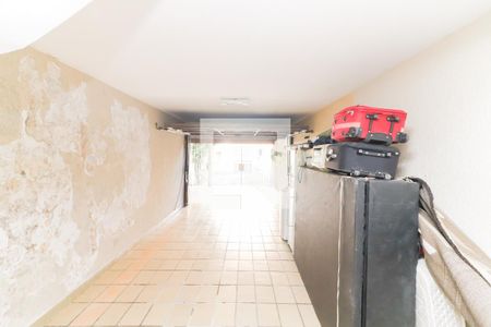 Casa à venda com 150m², 4 quartos e 3 vagas Casa à venda com 150m², 4 quartos e 3 vagasGaragem