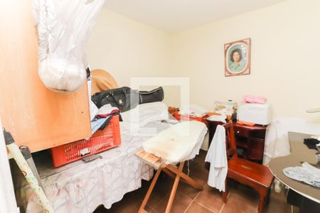 Casa à venda com 150m², 4 quartos e 3 vagas Casa à venda com 150m², 4 quartos e 3 vagasLavanderia