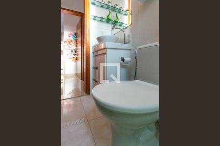 Apartamento à venda com 50m², 2 quartos e 1 vaga Apartamento à venda com 50m², 2 quartos e 1 vagaBanheiro