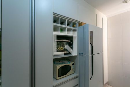 Apartamento à venda com 50m², 2 quartos e 1 vaga Apartamento à venda com 50m², 2 quartos e 1 vagaCozinha e Área de Serviço