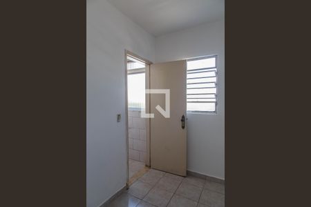 Apartamento à venda com 75m², 2 quartos e sem vaga Apartamento à venda com 75m², 2 quartos e sem vagaQuarto de Serviço