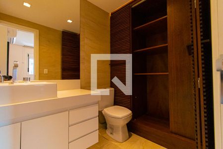 Apartamento à venda com 55m², 1 quarto e 1 vaga Apartamento à venda com 55m², 1 quarto e 1 vagaBanheiro da Suíte