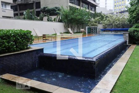 Apartamento à venda com 55m², 1 quarto e 1 vaga Apartamento à venda com 55m², 1 quarto e 1 vagaÁrea comum - Piscina
