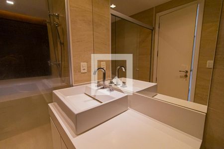 Apartamento à venda com 55m², 1 quarto e 1 vaga Apartamento à venda com 55m², 1 quarto e 1 vagaBanheiro da Suíte