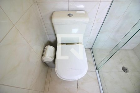 Casa à venda com 413m², 4 quartos e 3 vagasBanheiro do Quarto 1 - Suíte