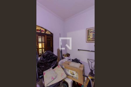 Casa à venda com 230m², 3 quartos e 4 vagasQuarto de Serviço