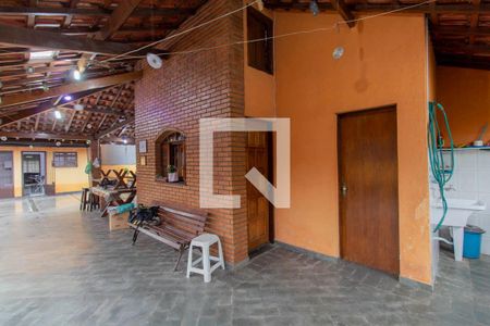 Casa à venda com 230m², 3 quartos e 4 vagasChurrasqueira 