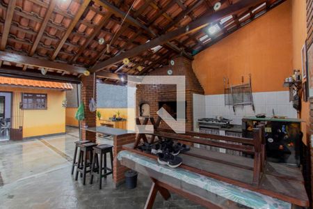 Casa à venda com 230m², 3 quartos e 4 vagasChurrasqueira 