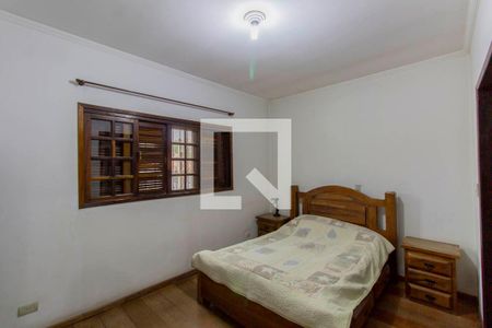 Casa à venda com 230m², 3 quartos e 4 vagasSuíte 