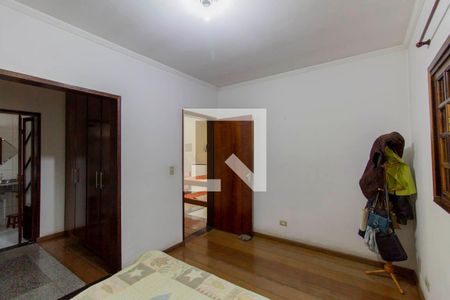 Casa à venda com 230m², 3 quartos e 4 vagasSuíte 