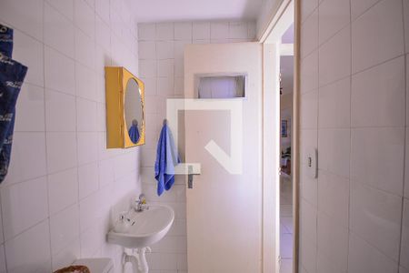 Apartamento à venda com 74m², 2 quartos e 1 vagaBanheiro de Serviço