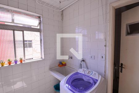 Apartamento à venda com 74m², 2 quartos e 1 vagaArea de Serviço