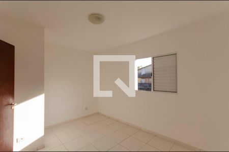 Quarto 1 de casa para alugar com 2 quartos, 52m² em Vila Ré, São Paulo