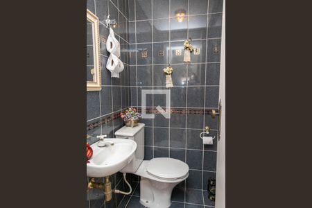 Apartamento à venda com 205m², 4 quartos e 3 vagas Apartamento à venda com 205m², 4 quartos e 3 vagasLavabo