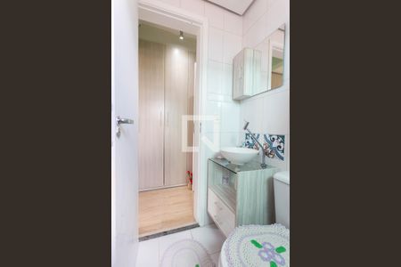 Apartamento à venda com 85m², 4 quartos e 1 vaga Apartamento à venda com 85m², 4 quartos e 1 vagaBanheiro