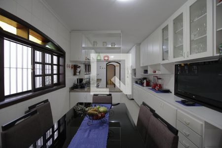 Casa à venda com 450m², 5 quartos e 4 vagasCozinha