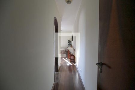 Casa à venda com 450m², 5 quartos e 4 vagasSuíte 3