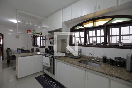 Casa à venda com 450m², 5 quartos e 4 vagasCozinha