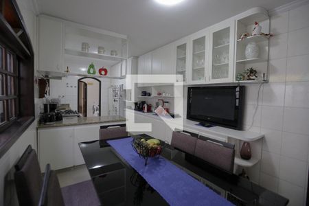 Casa à venda com 450m², 5 quartos e 4 vagasCozinha