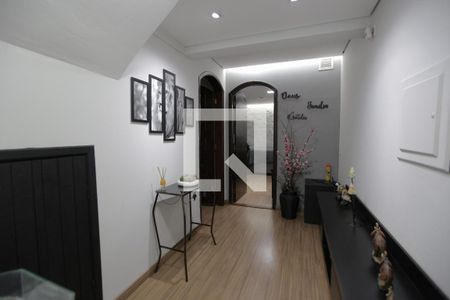 Casa à venda com 450m², 5 quartos e 4 vagasHall social