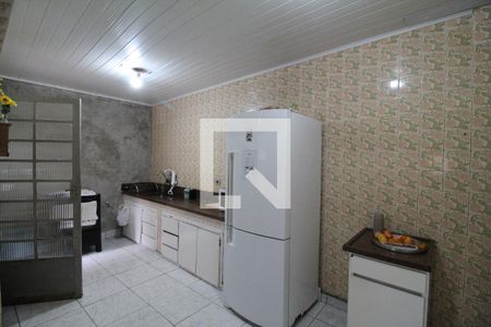 Casa à venda com 185m², 3 quartos e 2 vagasCozinha