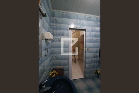 Casa à venda com 185m², 3 quartos e 2 vagasBanheiro Social