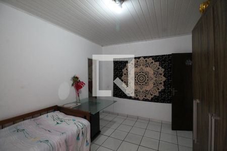 Casa à venda com 185m², 3 quartos e 2 vagasQuarto 2 - Suíte