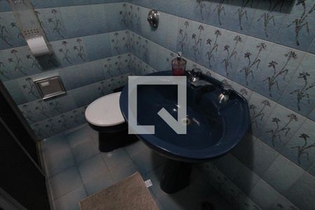 Casa à venda com 185m², 3 quartos e 2 vagasBanheiro Social