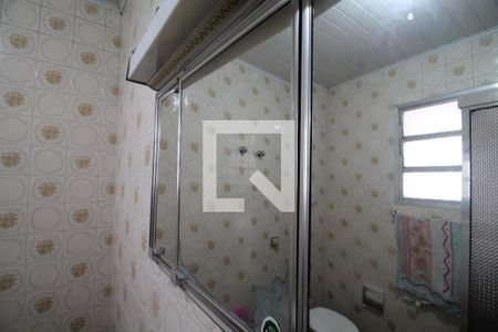 Casa à venda com 185m², 3 quartos e 2 vagasBanheiro da Suíte 2