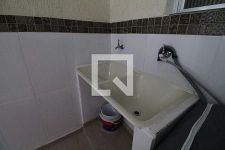 Casa à venda com 185m², 3 quartos e 2 vagasLavanderia