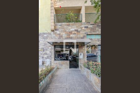 Apartamento para alugar com 64m², 3 quartos e 1 vagaFachada