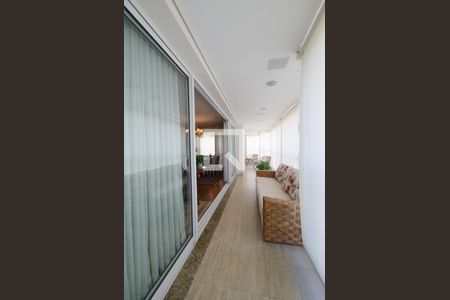 Varanda de apartamento à venda com 3 quartos, 216m² em Jardim Vila Mariana, São Paulo